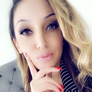 Meet your Posher, Sherry